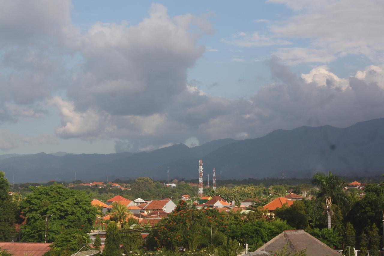 Hotel Mandari Pabean Buleleng Extérieur photo